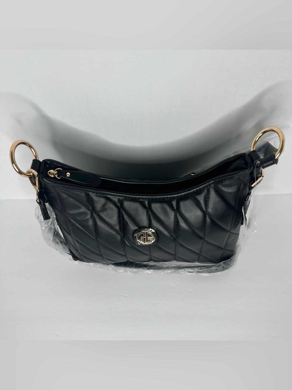 Giani Bernini Small Quilted Soft Shoulder Crossbody - Picture 4 of 14